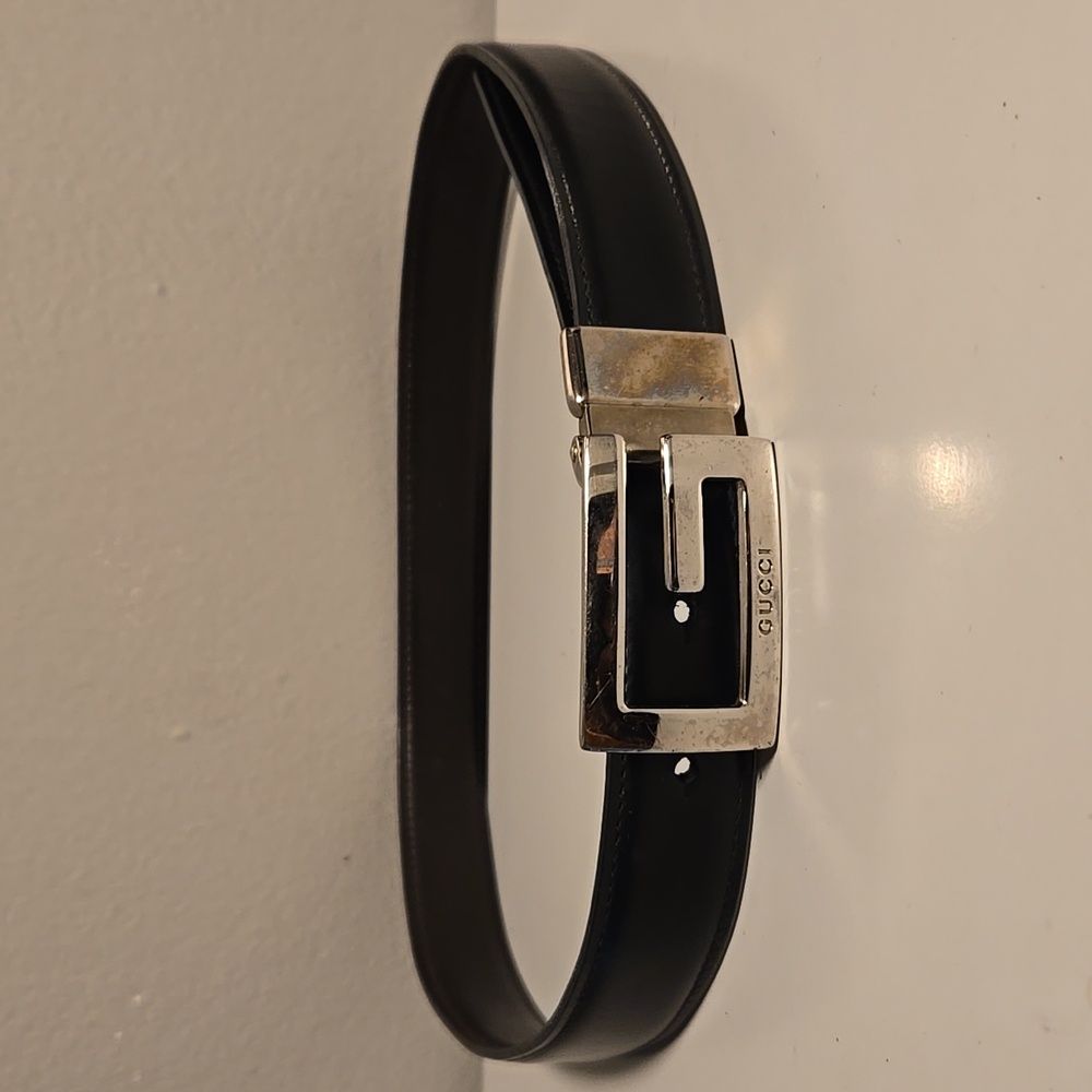 Gucci Vintage Black Belt - G Buckle